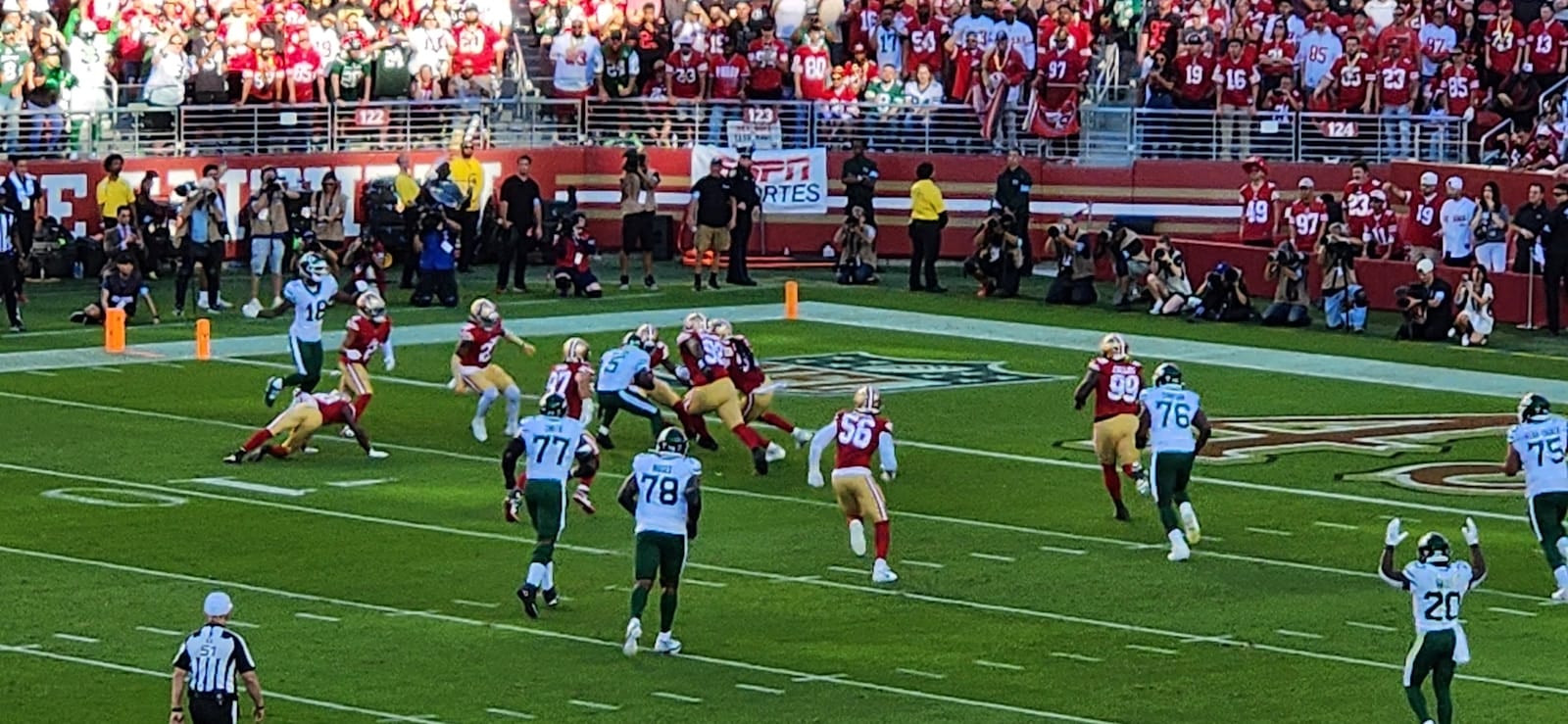 A football game is being played in a stadium, can NFL players smoke weed